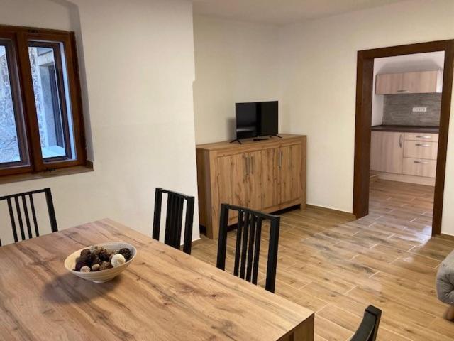 Apartmany Kurojedy Bor Exterior photo